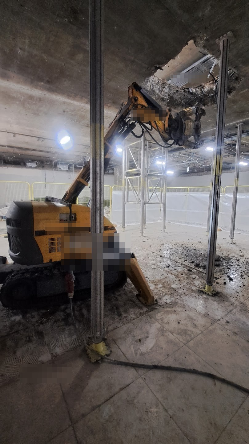 Robotic demolition